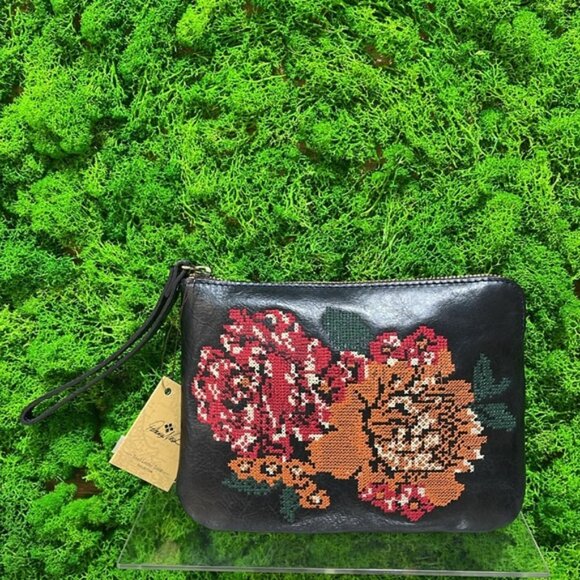 Patricia Nash Cassini Large Leather Wristlet Clutch - Picture 8 of 8